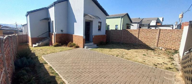 2 Bedroom Property for Sale in South Hills Gauteng