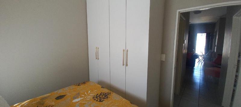 2 Bedroom Property for Sale in South Hills Gauteng