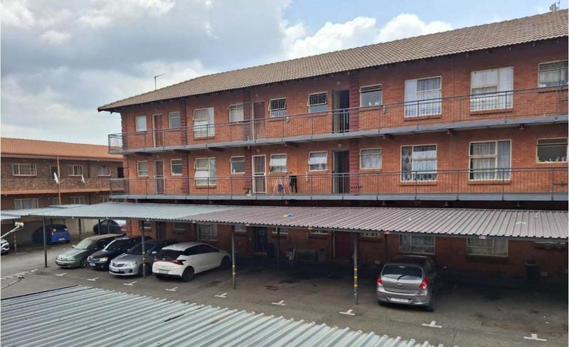 2 Bedroom Property for Sale in Florida Gauteng