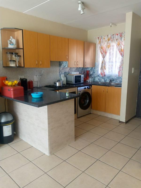 2 Bedroom Property for Sale in Florida Gauteng