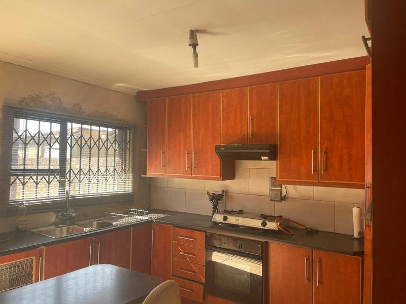 2 Bedroom Property for Sale in Kwa Thema Gauteng