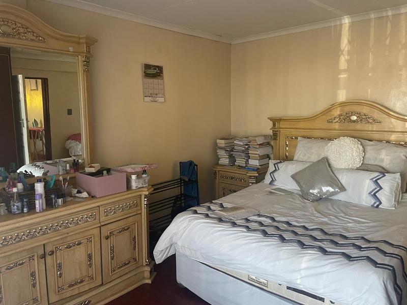 2 Bedroom Property for Sale in Kwa Thema Gauteng