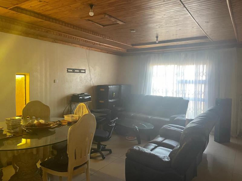 2 Bedroom Property for Sale in Kwa Thema Gauteng