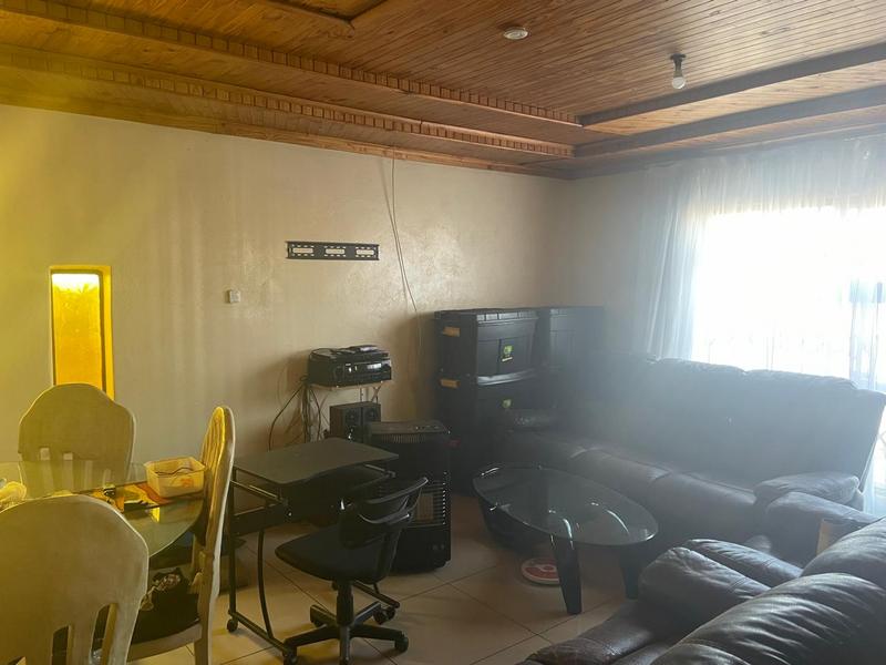 2 Bedroom Property for Sale in Kwa Thema Gauteng