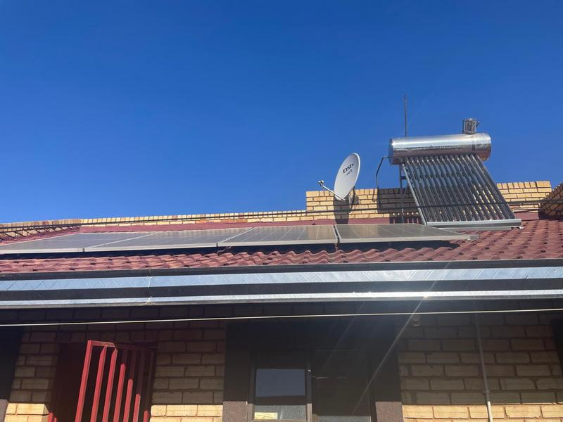 2 Bedroom Property for Sale in Kwa Thema Gauteng