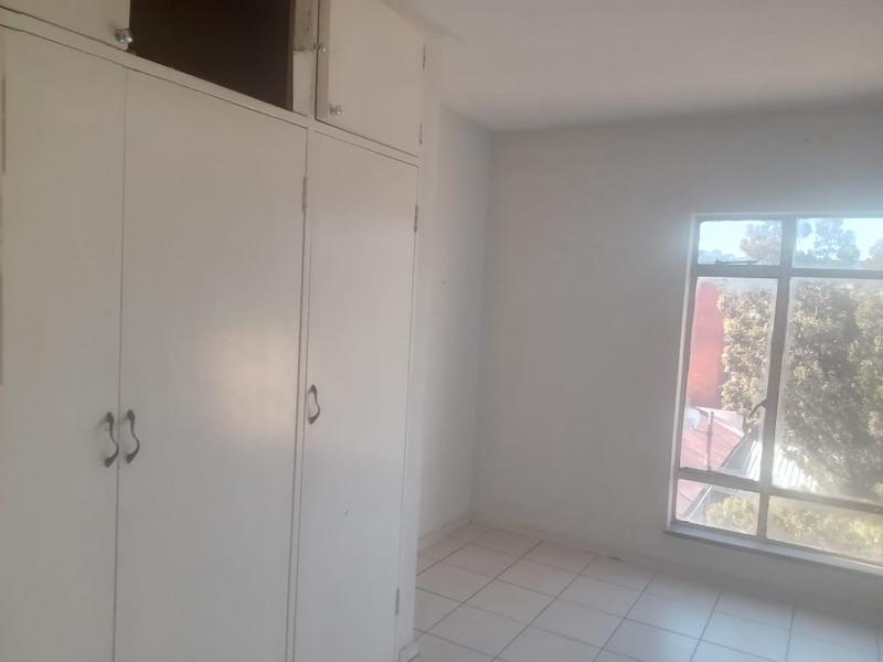 To Let 2 Bedroom Property for Rent in Turffontein Gauteng
