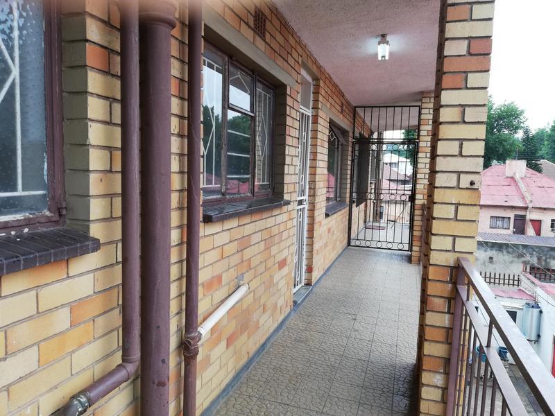To Let 2 Bedroom Property for Rent in Turffontein Gauteng