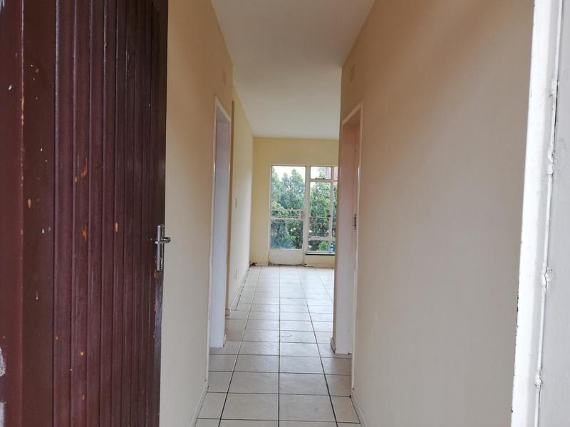 To Let 2 Bedroom Property for Rent in Turffontein Gauteng