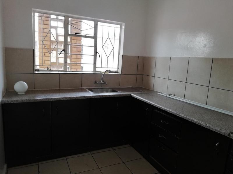 To Let 2 Bedroom Property for Rent in Turffontein Gauteng