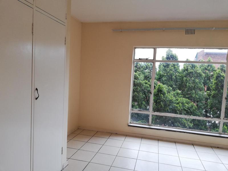 To Let 2 Bedroom Property for Rent in Turffontein Gauteng
