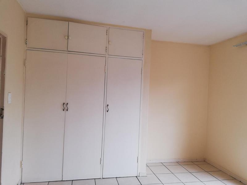 To Let 2 Bedroom Property for Rent in Turffontein Gauteng