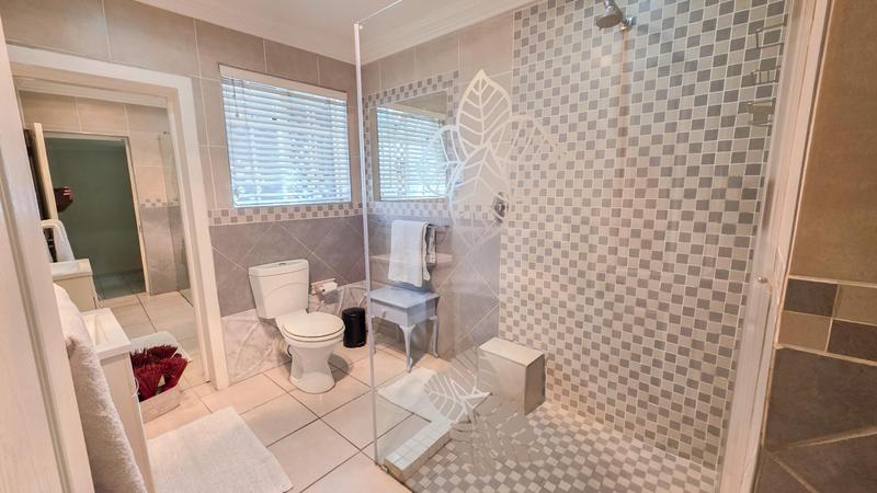 To Let 1 Bedroom Property for Rent in Craighall Park Gauteng