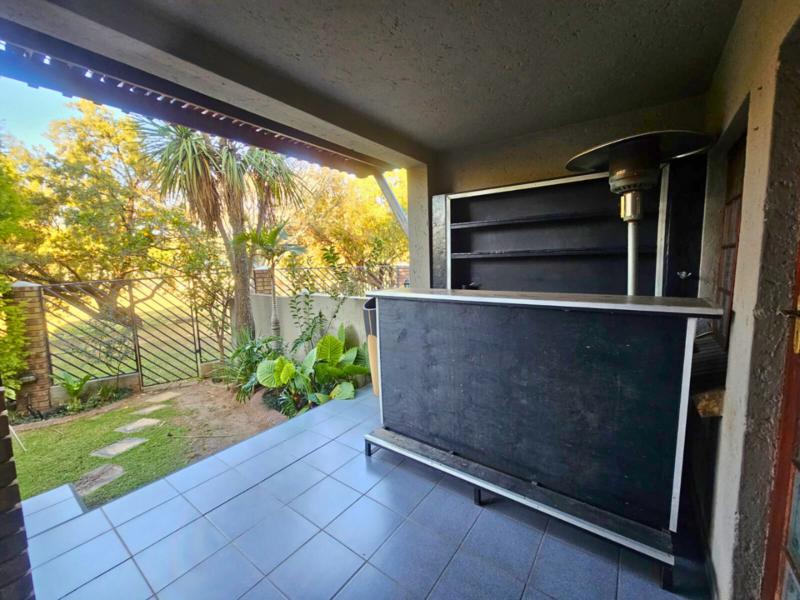 To Let 3 Bedroom Property for Rent in Blue Gill Estate Gauteng