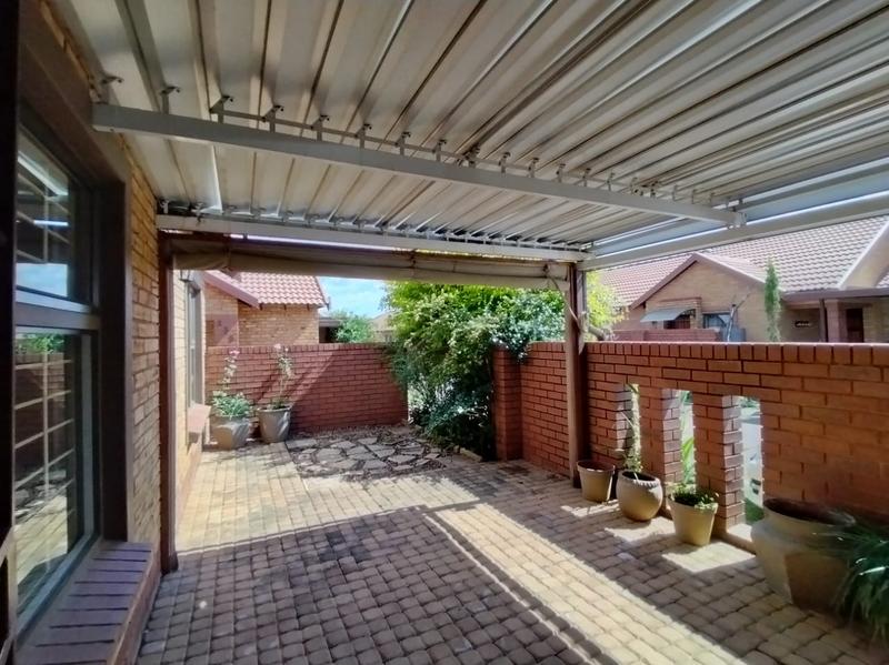 To Let 3 Bedroom Property for Rent in Montana Tuine Gauteng