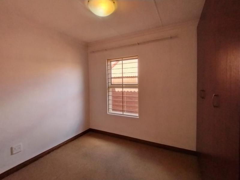 To Let 3 Bedroom Property for Rent in Montana Tuine Gauteng