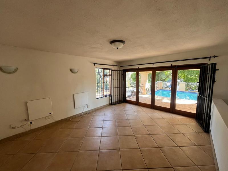 To Let 4 Bedroom Property for Rent in Waterkloof A H Gauteng