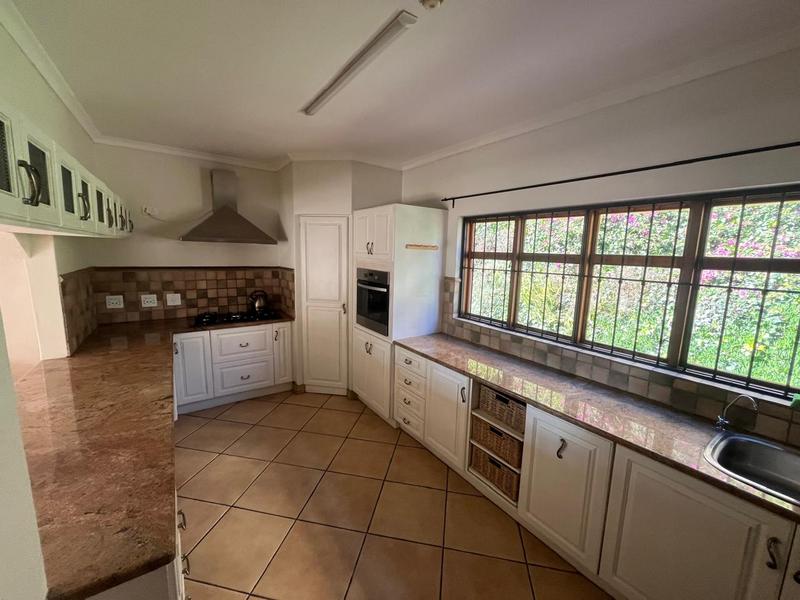To Let 4 Bedroom Property for Rent in Waterkloof A H Gauteng