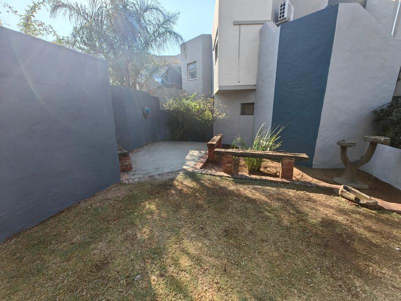 3 Bedroom Property for Sale in Waterkloof Glen Gauteng