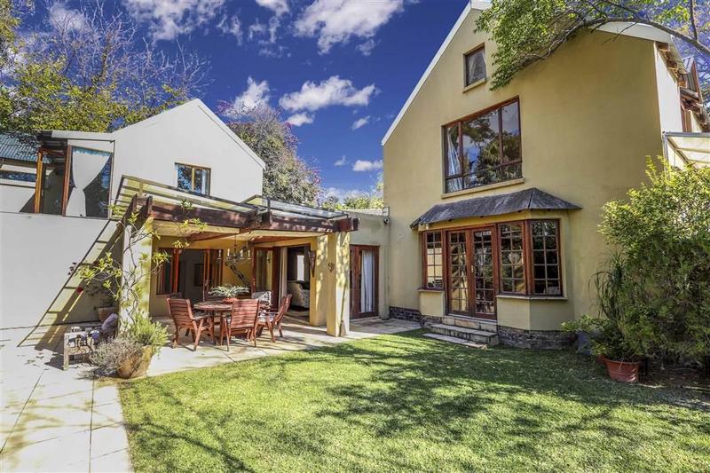 To Let 5 Bedroom Property for Rent in Edenburg Gauteng