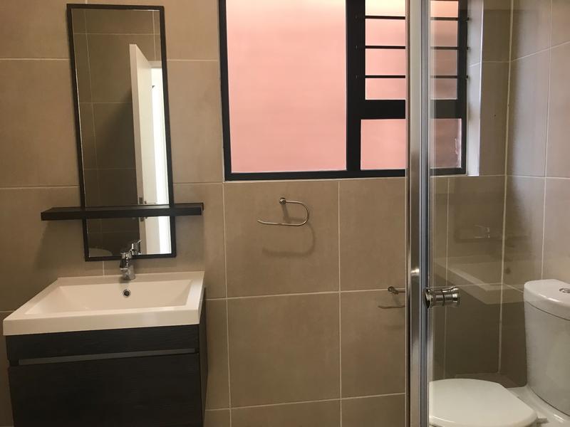 To Let 3 Bedroom Property for Rent in Olivedale Gauteng