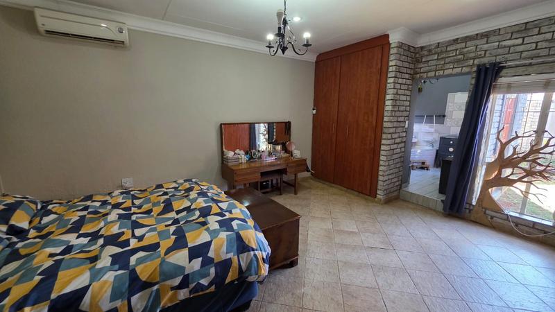 7 Bedroom Property for Sale in Doornpoort Gauteng