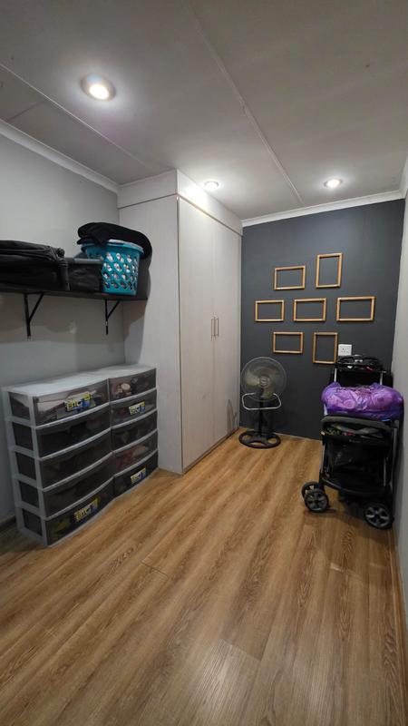 7 Bedroom Property for Sale in Doornpoort Gauteng