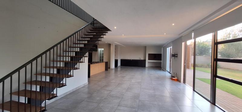To Let 4 Bedroom Property for Rent in Midstream Ridge Gauteng