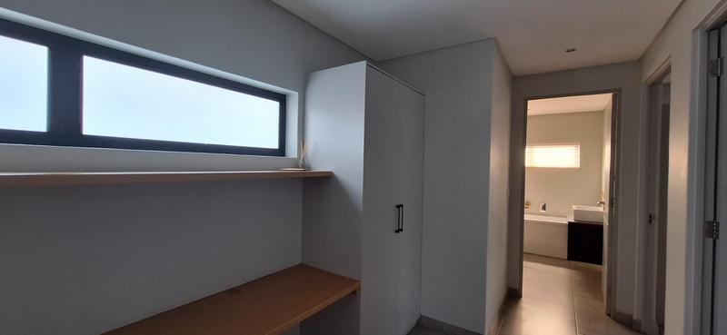 To Let 4 Bedroom Property for Rent in Midstream Ridge Gauteng