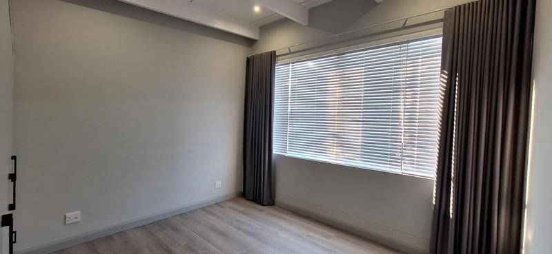 To Let 4 Bedroom Property for Rent in Midstream Ridge Gauteng