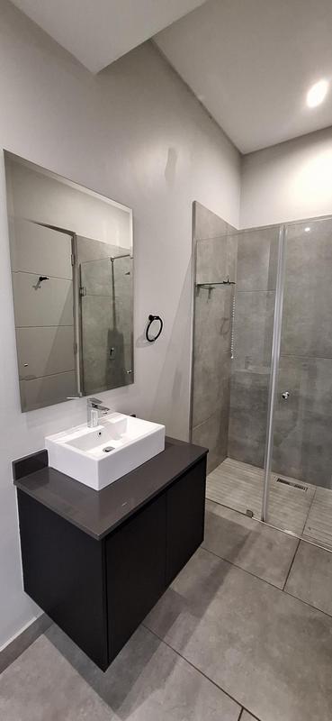 To Let 4 Bedroom Property for Rent in Midstream Ridge Gauteng