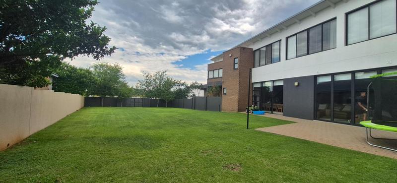 To Let 4 Bedroom Property for Rent in Midstream Ridge Gauteng