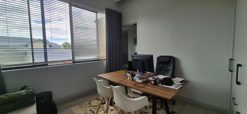 To Let 4 Bedroom Property for Rent in Midstream Ridge Gauteng