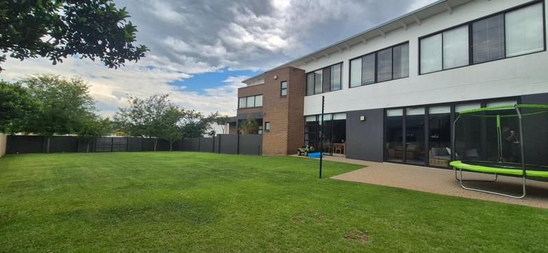 To Let 4 Bedroom Property for Rent in Midstream Ridge Gauteng