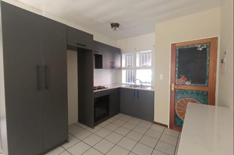 2 Bedroom Property for Sale in New Redruth Gauteng