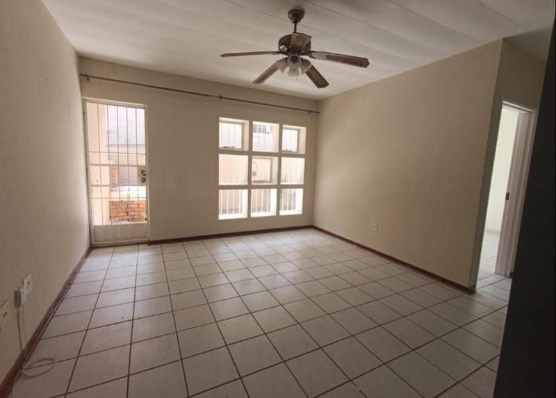 2 Bedroom Property for Sale in New Redruth Gauteng