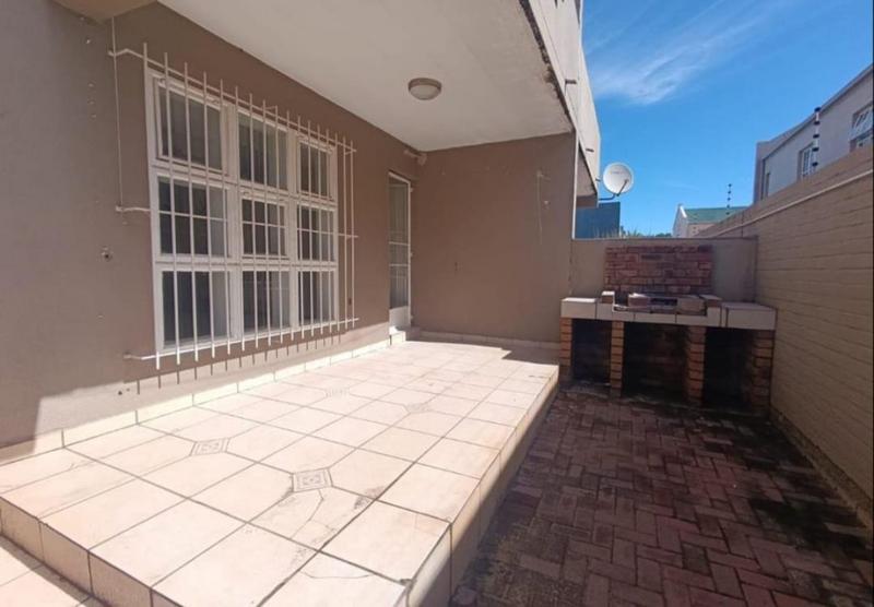 2 Bedroom Property for Sale in New Redruth Gauteng