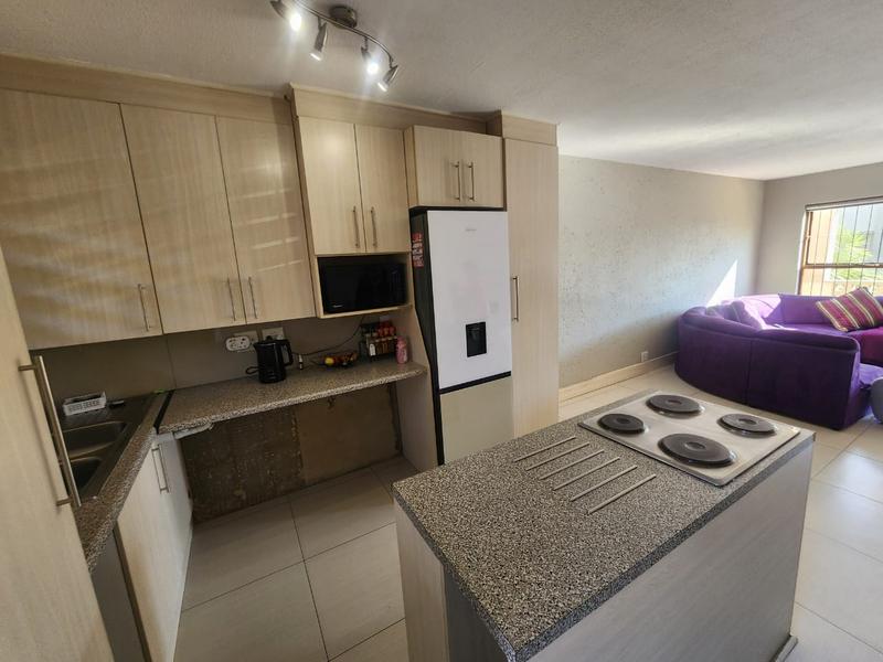2 Bedroom Property for Sale in New Market Gauteng
