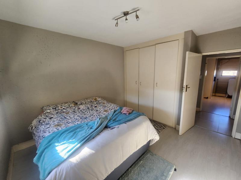 2 Bedroom Property for Sale in New Market Gauteng
