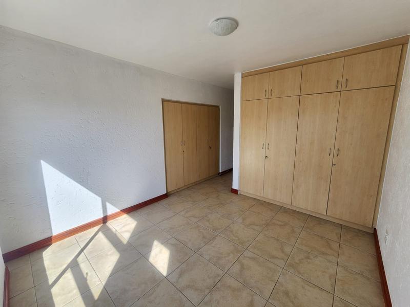 2 Bedroom Property for Sale in Glenvista Gauteng