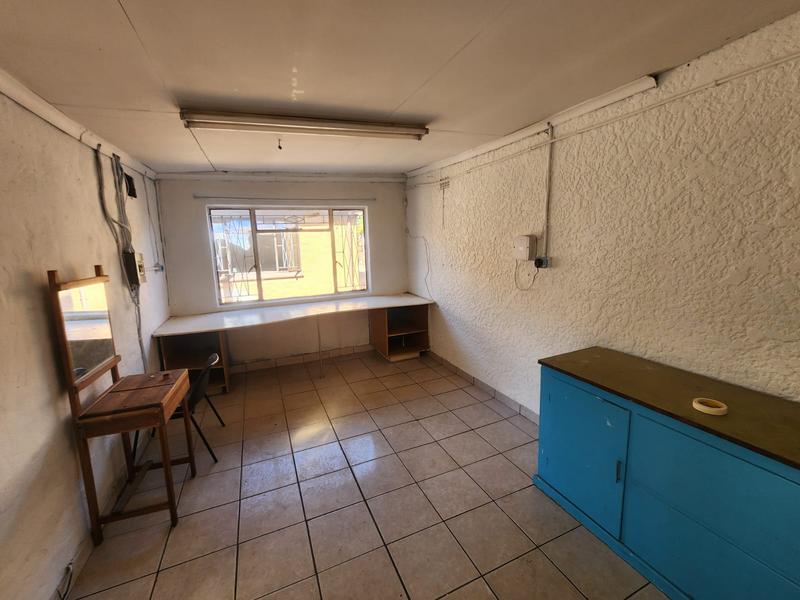 3 Bedroom Property for Sale in Raceview Gauteng