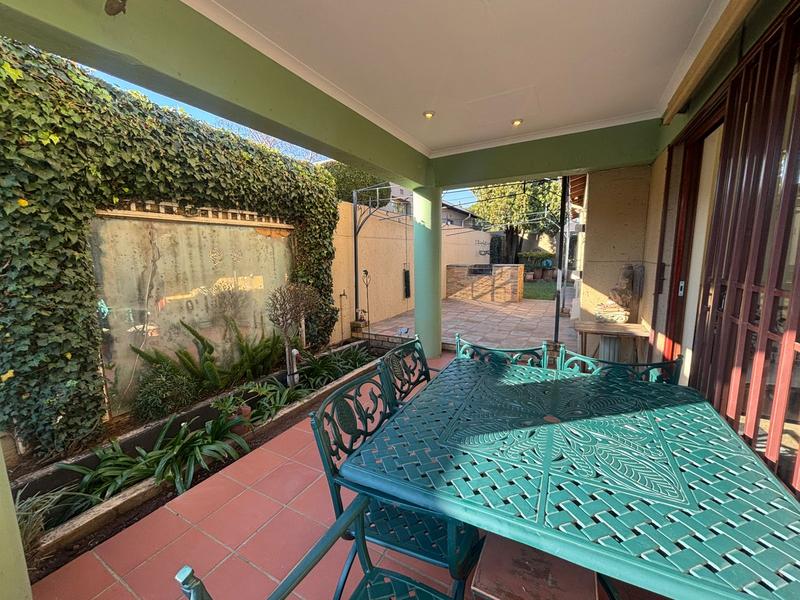 2 Bedroom Property for Sale in Bergbron Gauteng