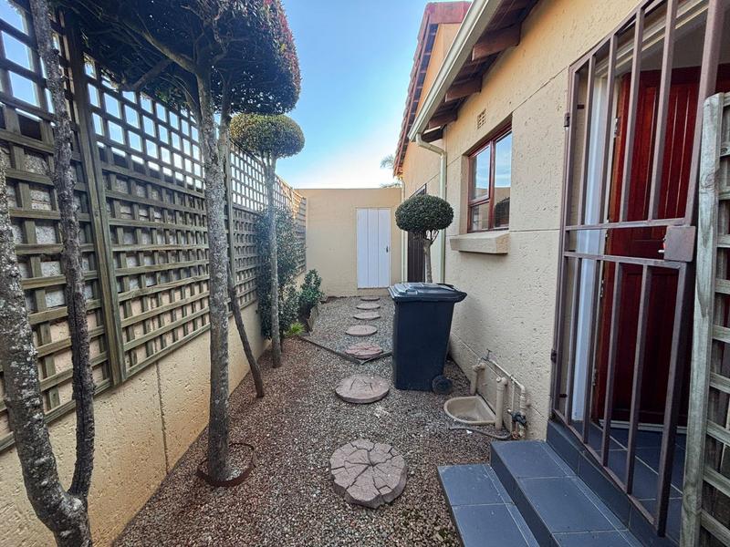 2 Bedroom Property for Sale in Bergbron Gauteng