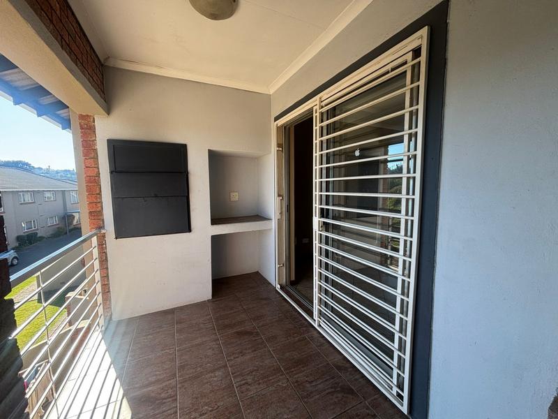 2 Bedroom Property for Sale in Florida Glen Gauteng