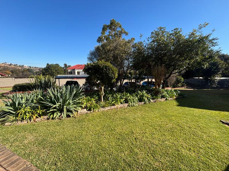 2 Bedroom Property for Sale in Florida Glen Gauteng
