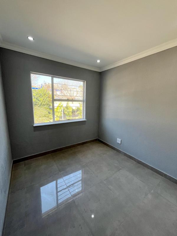To Let 3 Bedroom Property for Rent in Sandown Gauteng