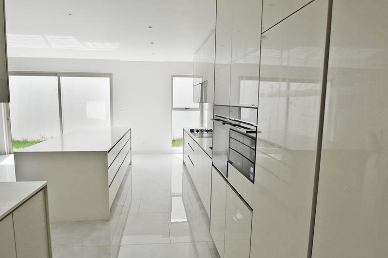 4 Bedroom Property for Sale in Sandown Gauteng
