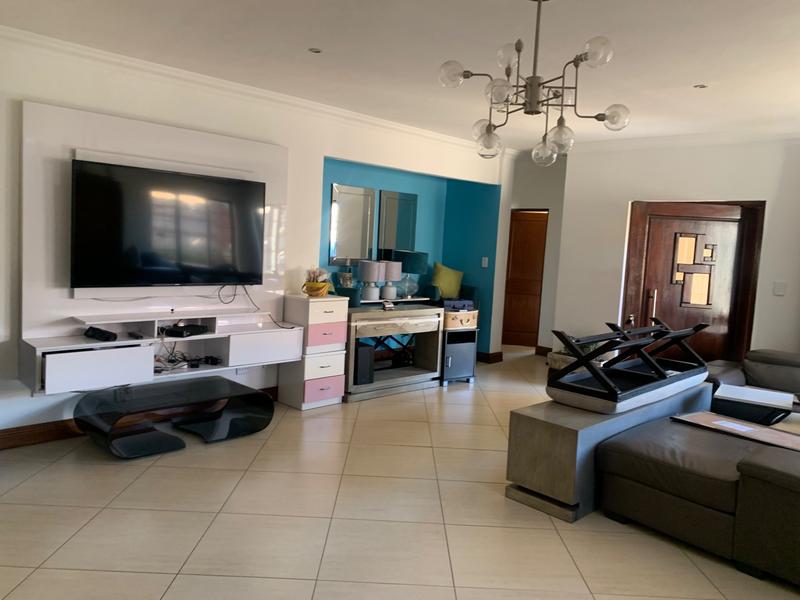 To Let 5 Bedroom Property for Rent in Eldo Meadows Gauteng