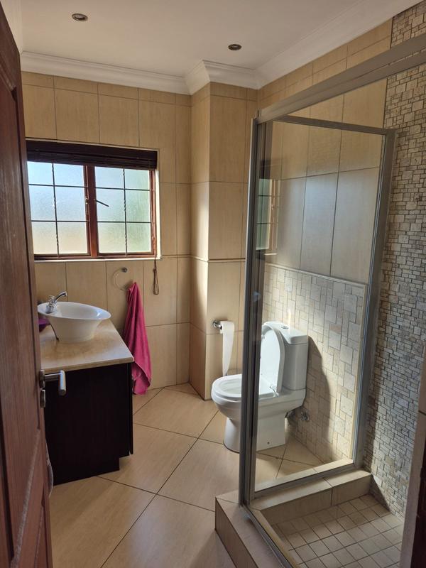 To Let 5 Bedroom Property for Rent in Eldo Meadows Gauteng
