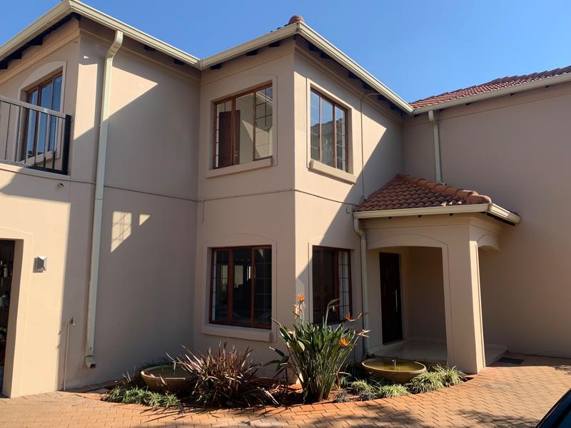 To Let 5 Bedroom Property for Rent in Eldo Meadows Gauteng