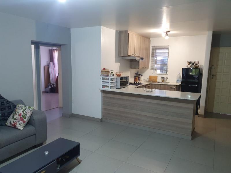 To Let 2 Bedroom Property for Rent in Bedford Gardens Gauteng